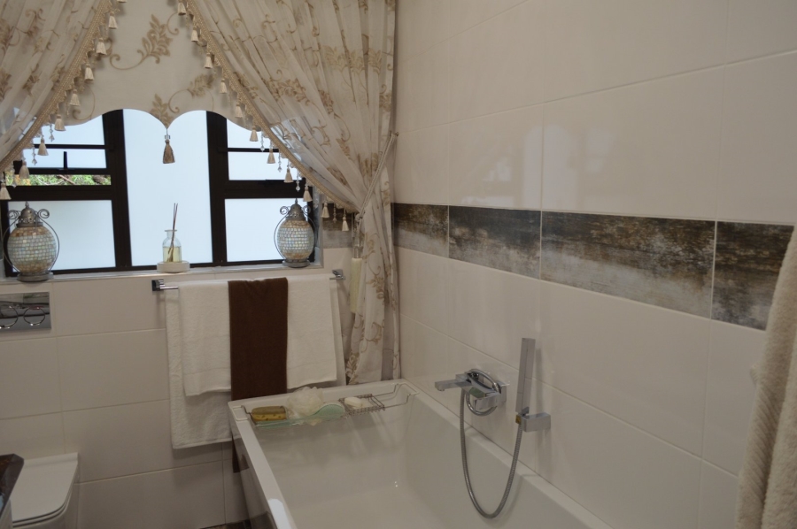 4 Bedroom Property for Sale in Doringkruin North West